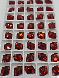 Космик Дарк Сиам 10*12мм, упаковка 40 шт.