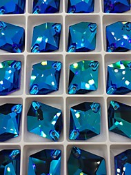 Космик Блю Циркон 13*17мм, упаковка 24 шт.